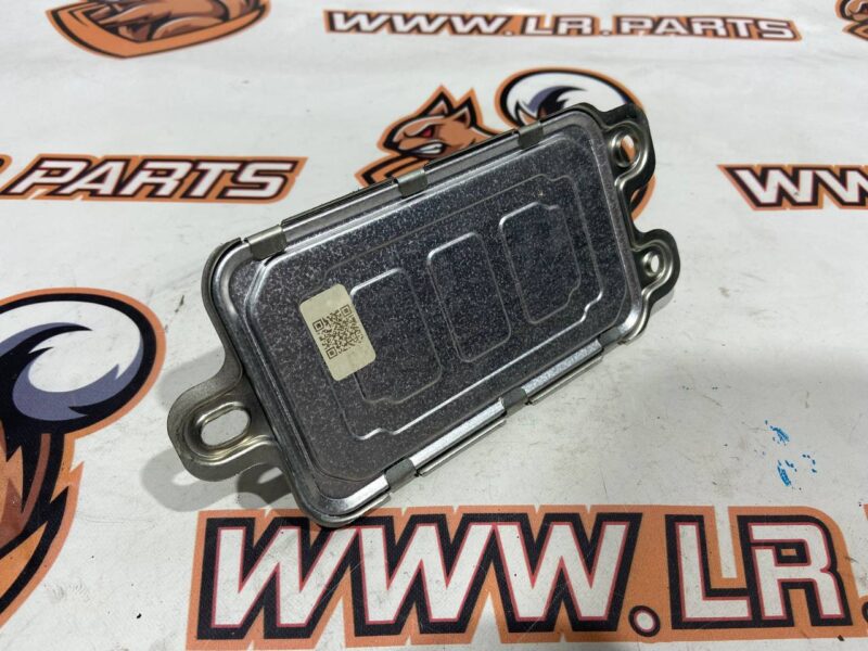 C2D49932 Voltage converter Jaguar F-Pace X761 (2017-) Used cost 80 € in stock 14 pcs.