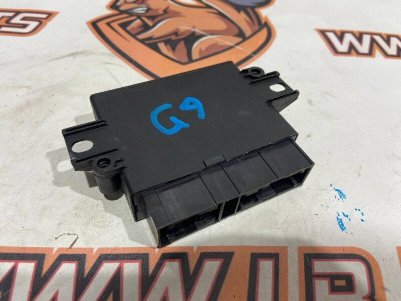 C2D58528 JAGUAR F-PACE Used parking sensors control unit cost 80 € in stock 1 pcs.