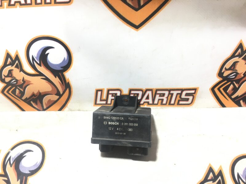 LR022838 Range Rover L405 Glow Plug Relay (2013-2021) Used cost 50 € in stock 4 pcs.