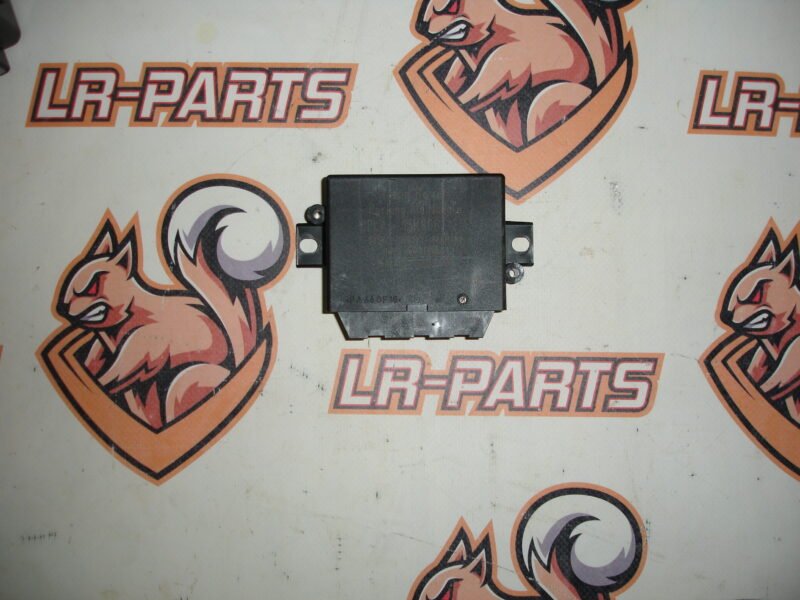 LR033682 Range Rover L405 (2013-2021) Parking Assistance Module Used cost 100 € in stock 1 pcs.