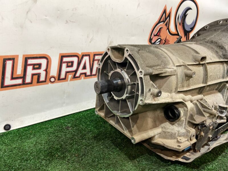 LR036587 Automatic transmission 4.4TD 8HP70 ZF 8 speed RANGE ROVER L405 13- Used cost 1 600 € in stock 2 pcs.
