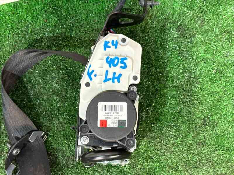 LR040488 Front left seat belt Range Rover L405 (2013-2021) Used cost 100 € in stock 2 pcs.