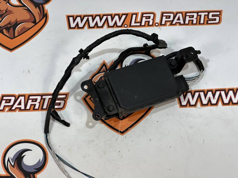 LR043725 Range Rover Sport L494 Active Cruise control radar (2014-2022) Used cost 750 € in stock 2 pcs.