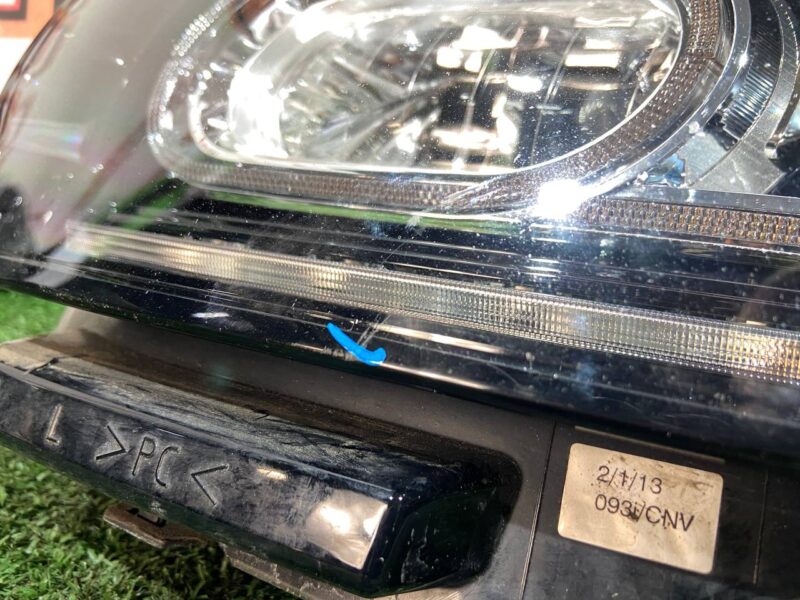 LR046926 Left headlight Range Rover L405 (2013-2021) used cost 500 € in stock 1 pcs.