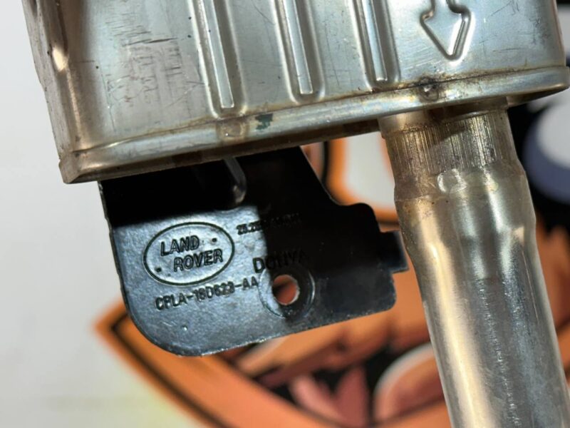 LR070499 Range Rover L405 (2013-2021) Autonomous Heater Muffler Used cost 65 € in stock 4 pcs.