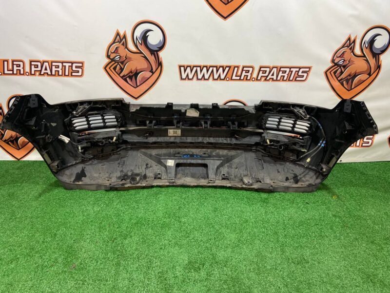 LR071948 Front bumper assembly RANGE ROVER (L405) 2013- Used cost 750 € in stock 2 pcs.