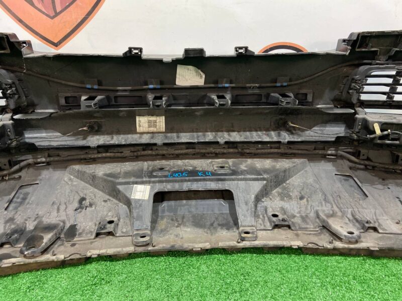 LR071948 Front bumper assembly RANGE ROVER (L405) 2013- Used cost 750 € in stock 2 pcs.