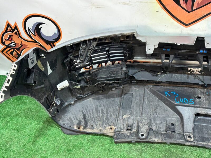 LR071951 Front bumper assembly Range Rover L405 (2013-2021) Used - Image 13