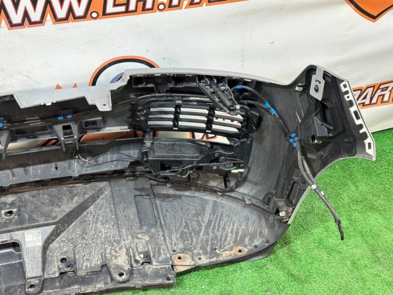 LR071951 Front bumper assembly Range Rover L405 (2013-2021) Used - Image 15