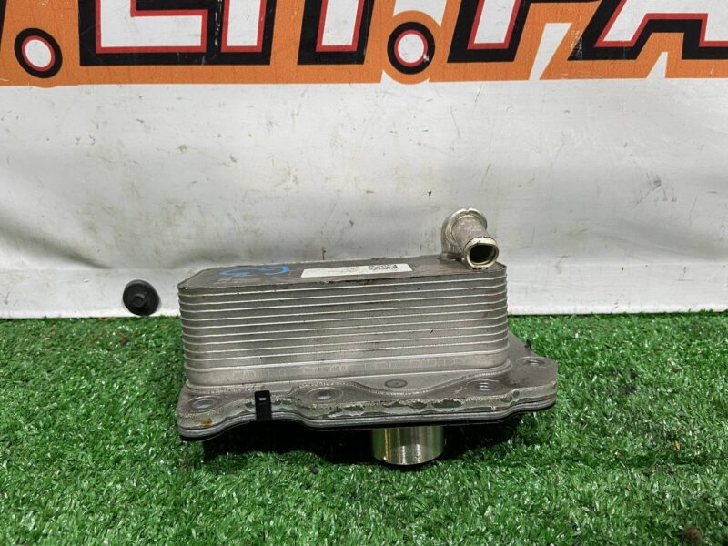 LR075630 RANGE ROVER L405 13 Oil cooler - Used cost 80 € in stock 1 pcs.
