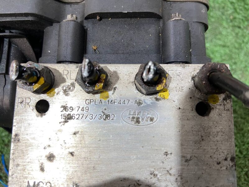 LR084890 ABS Unit Range Rover L405 (2013-2021) Used cost 480 € in stock 1 pcs.