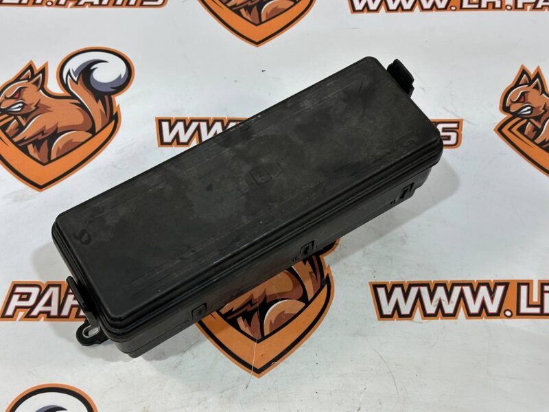 HPLA14A073AB Fuse box LAND ROVER DISCOVERY SPORT L550 2015- Used cost 136 € in stock 1 pcs.