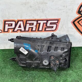 LR095792 Air filter housing 5.0 SC right Range Rover L405 (2013-2021) used cost 168,69 € in stock 1 pcs.