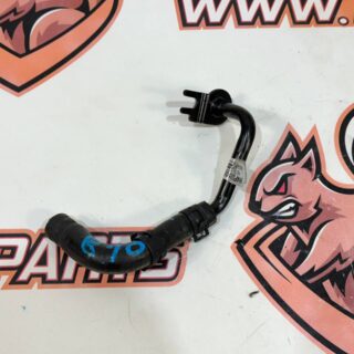 LR097977 Range Rover Velar L560 Turbocharger Cooling Tube (2018-) Used cost 20 € in stock 1 pcs.