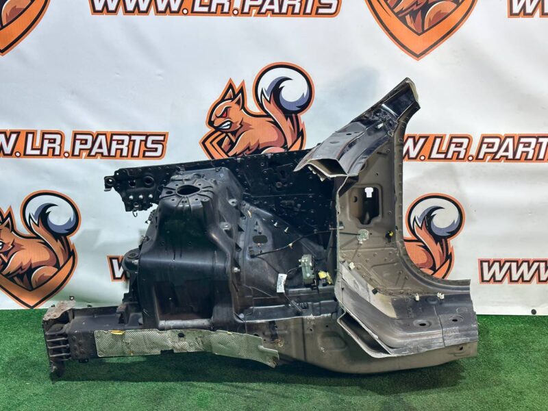 LR111049 Front right quarter panel Range Rover L405 (2013-2021) Used cost 500 € in stock 2 pcs.