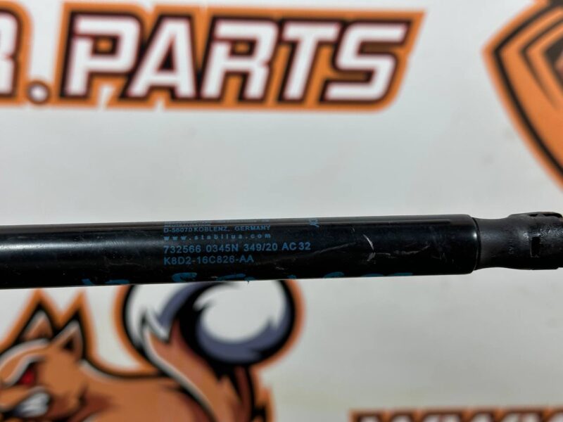 LR114627 Hood damper Range Rover Evoque New L551 (2019-) used cost 14 € in stock 2 pcs.