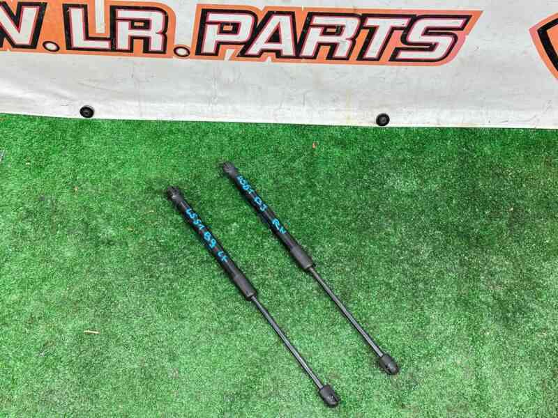 LR114627 Hood damper Range Rover Evoque New L551 (2019-) used cost 14 € in stock 2 pcs.