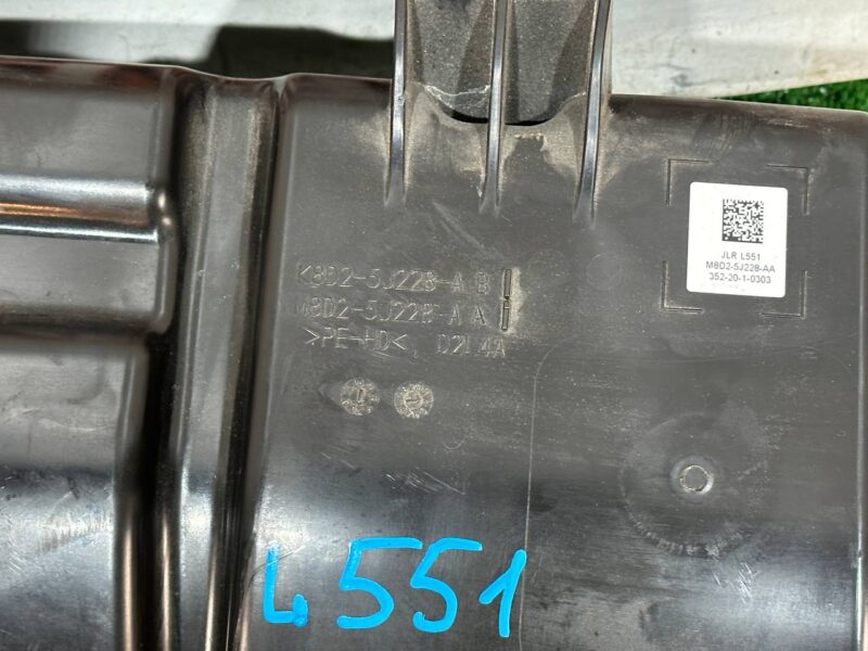 LR115631 Urea tank Adblue Range Rover Evoque New L551 (2019-) used cost 250 € in stock 2 pcs.