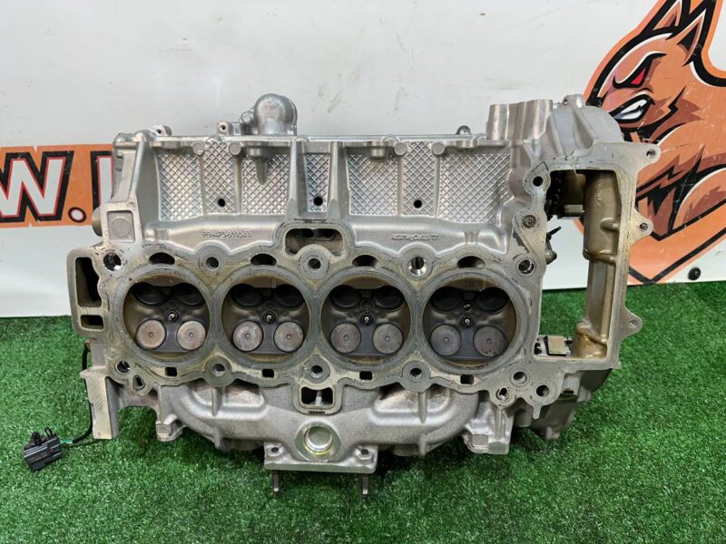 LR117019 Block head assembly 2.0IE Range Rover Velar L560 (2018-) Used - Image 12