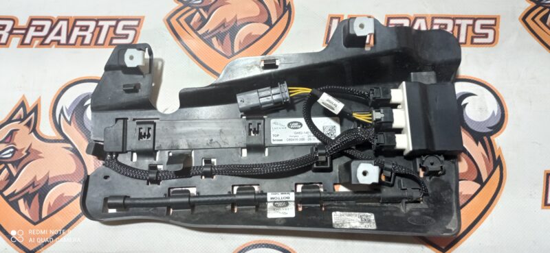 LR122705 Hands-free trunk release sensor left Range Rover Sport L494 (2014-2022) Used cost 90 € in stock 2 pcs.