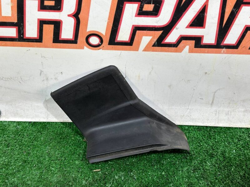 LR128148 LH Lamp Access Cover Range Rover Evoque New L551 (2019-) Used cost 30 € in stock 3 pcs.