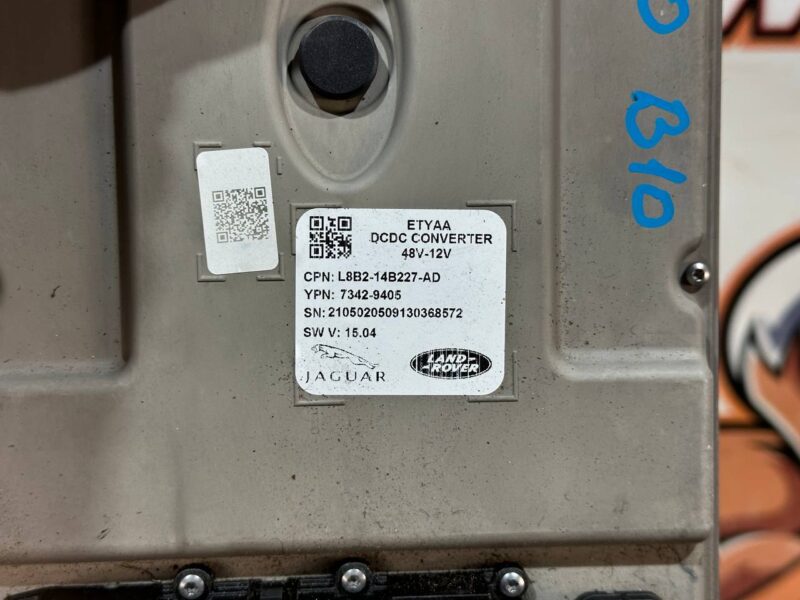 LR131043 Voltage converter Land Rover Discovery Sport L550 (2015-) Used - Image 14