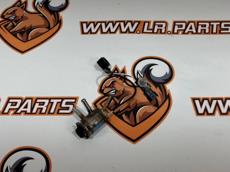 LR139641 Adblue injector Range Rover Evoque New L551 (2019-) Used cost 80 € in stock 3 pcs.