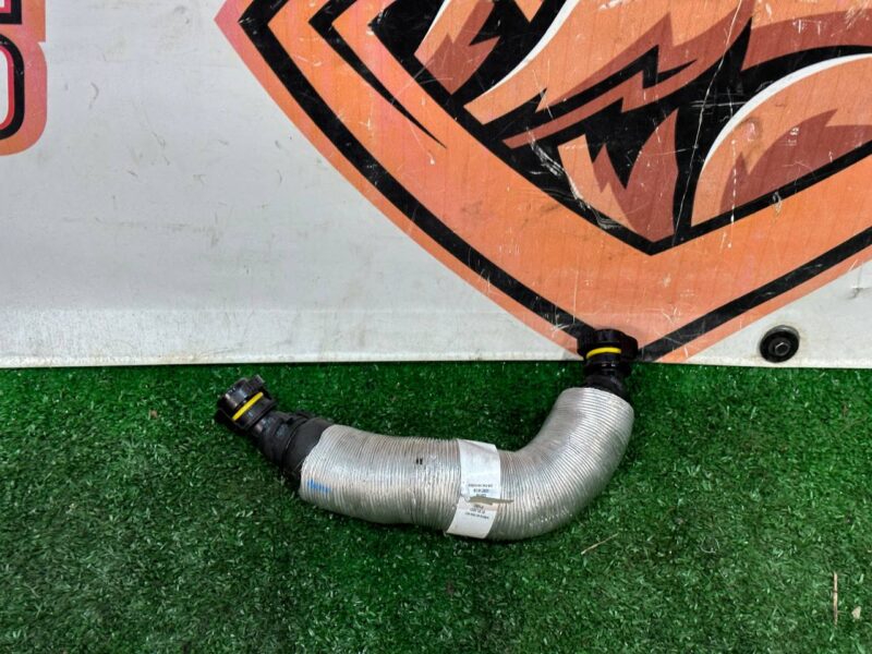 LR139648 Breather hose Range Rover Evoque New L551 (2019-) used cost 18 € in stock 1 pcs.