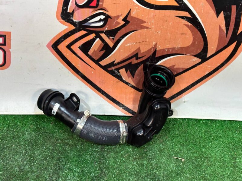LR139683 Turbocharger pipe for Range Rover Evoque New L551 (2019-) USED cost 80 € in stock 2 pcs.