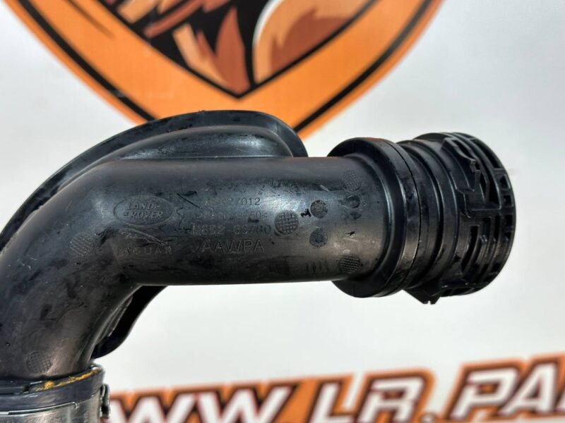 LR139683 Turbocharger pipe for Range Rover Evoque New L551 (2019-) USED cost 80 € in stock 2 pcs.