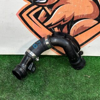LR139683 Turbocharger pipe for Range Rover Evoque New L551 (2019-) USED cost 80 € in stock 2 pcs.