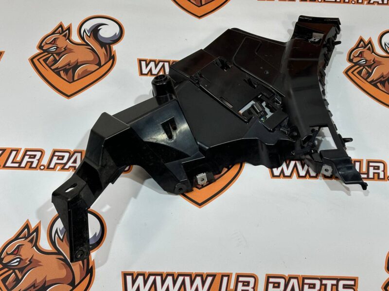 LR139813 Left rear bumper mounting bracket Range Rover Evoque New L551 (2019-) used cost 25 € in stock 1 pcs.