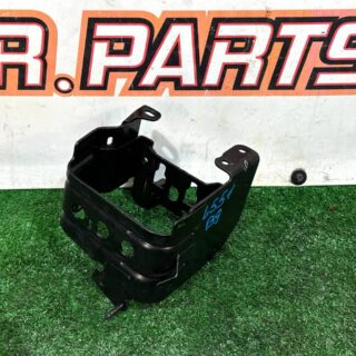 LR139945 Fuel filter bracket Range Rover Evoque New L551 (2019-) used cost 27,86 € in stock 1 pcs.