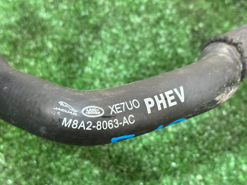 LR140815 Coolant hose Range Rover Velar L560 (2018-) used cost 30 € in stock 1 pcs.