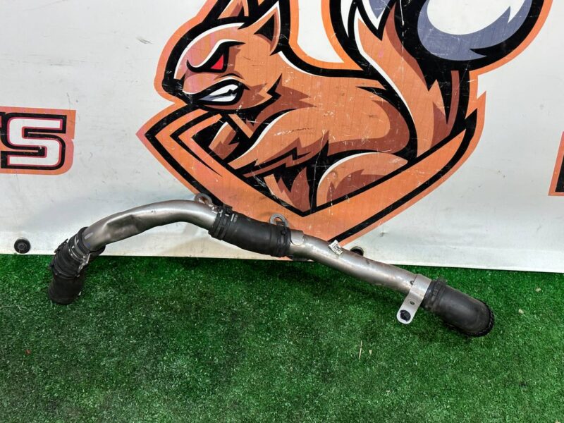 LR141041 Cooling system hose Range Rover Velar L560 (2018-) used cost 25 € in stock 1 pcs.