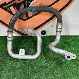 LR141796 Air conditioner pipe Range Rover Velar L560 (2018-) Used cost 90 € in stock 1 pcs.