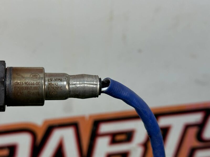 LR141848 Lambda probe Range Rover Velar L560 (2018-) used cost 120 € in stock 3 pcs.