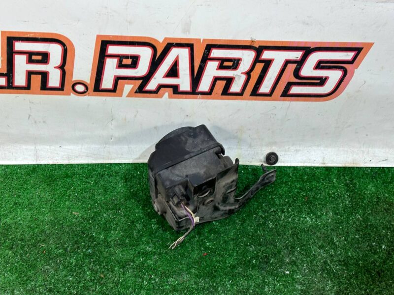 LR146337 Speaker sound improvement external Range Rover Velar L560 (2018-) Used cost 70 € in stock 4 pcs.
