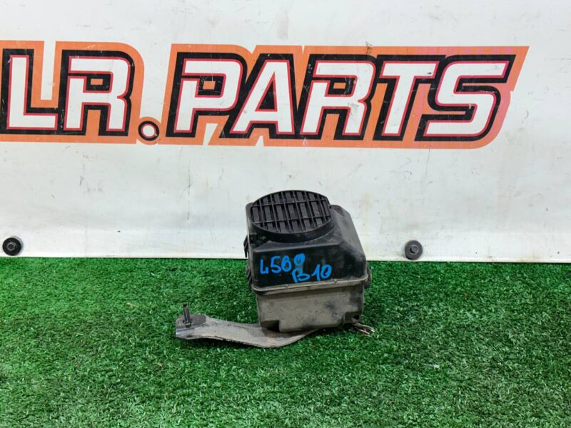 LR146337 Speaker sound improvement external Range Rover Velar L560 (2018-) Used cost 70 € in stock 4 pcs.