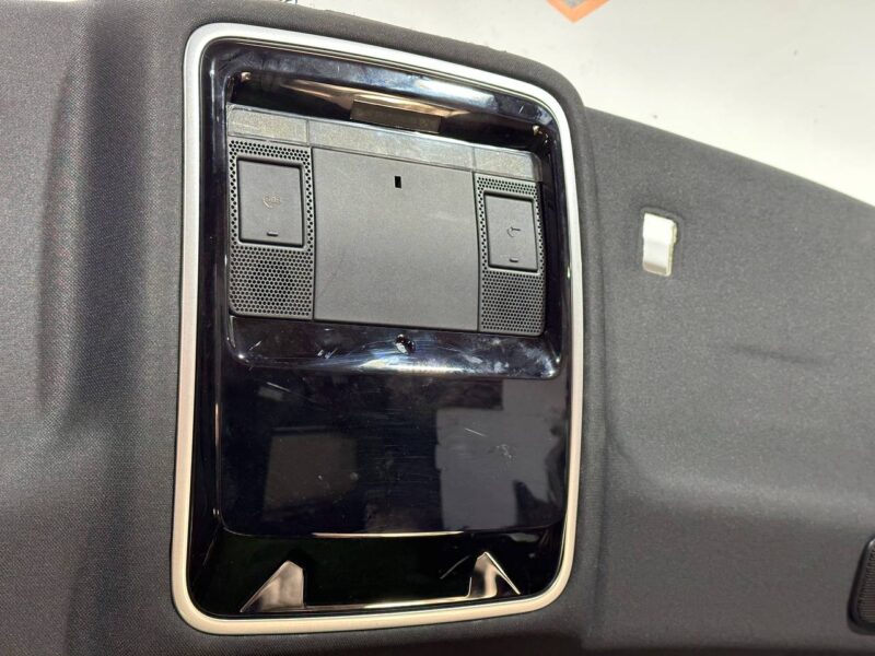 LR149689 Ceiling assembly Range Rover Velar L560 (2018-) used cost  € in stock 1 pcs.