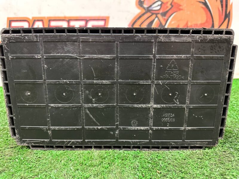 LR154615 Battery Range Rover Evoque New L551 (2019-) Used cost 150 € in stock 2 pcs.