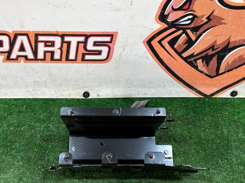 T4A41172 Battery shelf Jaguar F-Pace X761 (2017-) used cost 75 € in stock 2 pcs.