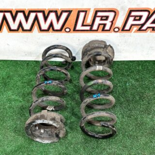 T4A42720 Rear spring Jaguar F-Pace X761 (2017-) used cost 37,89 € in stock 2 pcs.