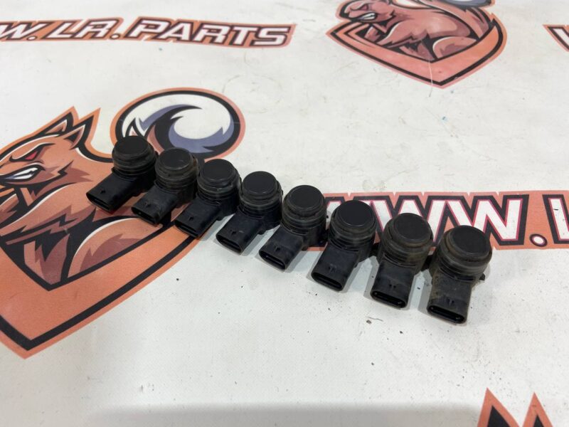 T4A5540 Used JAGUAR F-PACE parking sensor cost 50 € in stock 8 pcs.
