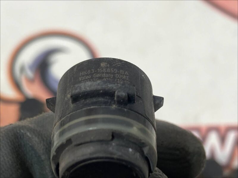 T4A5540 Used JAGUAR F-PACE parking sensor cost 50 € in stock 8 pcs.