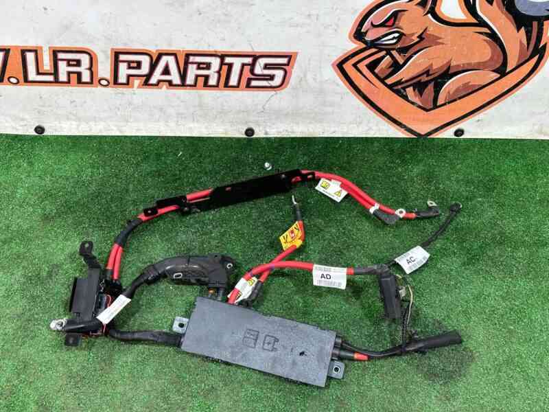 T4K11557 Fuse box Jaguar I-Pace X590 (2018-) Used cost 150 € in stock 1 pcs.