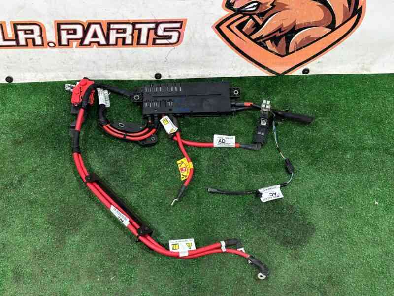 T4K11557 Fuse box Jaguar I-Pace X590 (2018-) Used cost 150 € in stock 1 pcs.