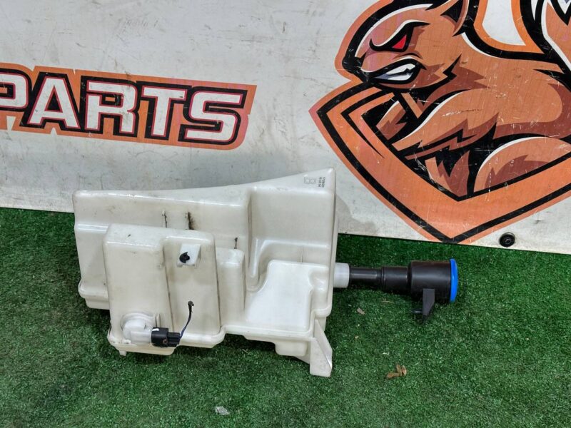T4K1243 Washer reservoir Jaguar I-Pace (2018-) USED cost 150 € in stock 1 pcs.