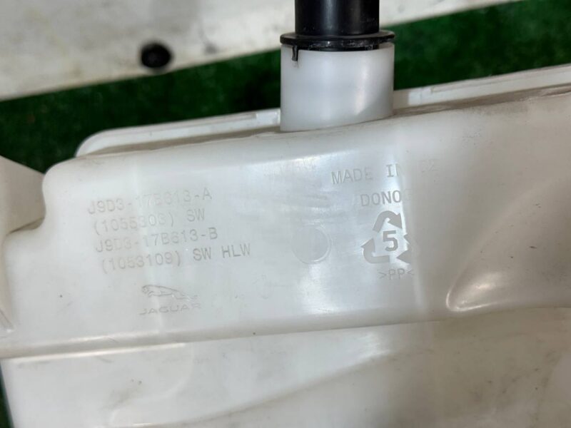 T4K1243 Washer reservoir Jaguar I-Pace (2018-) USED cost 150 € in stock 1 pcs.