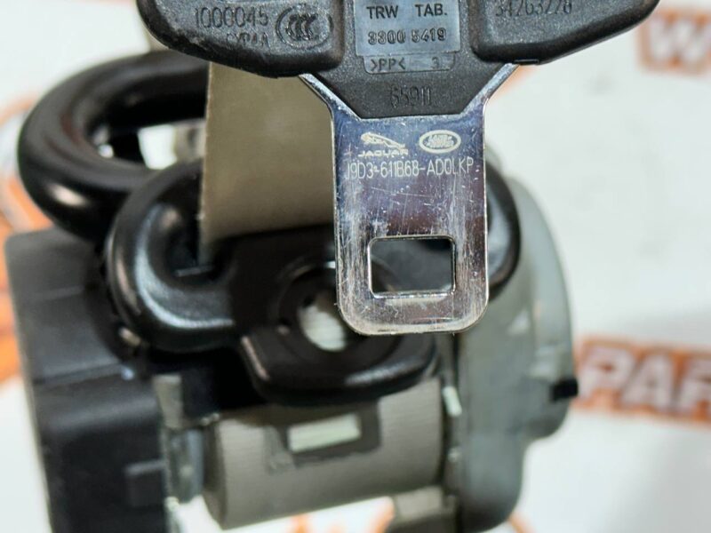 T4K12923LKP Rear seat belt Jaguar I-Pace X590 (2018-) Used cost 110 € in stock 2 pcs.